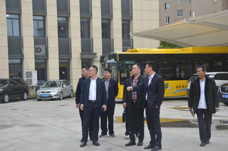 市公運中心調研國鴻2(謝晨薇)_副本.jpg 市公運中心調研國鴻2(謝晨薇)_副本.jpg