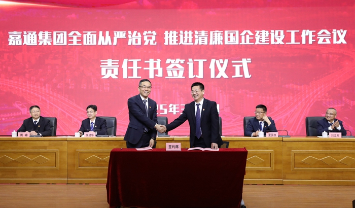 EW3A2881副本_副本A.jpg EW3A2881副本_副本A.jpg